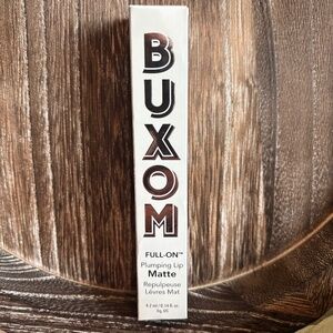 NEW Buxom Full-On Plumping Lip Matte Dolly Pink Lip Plumper NWT